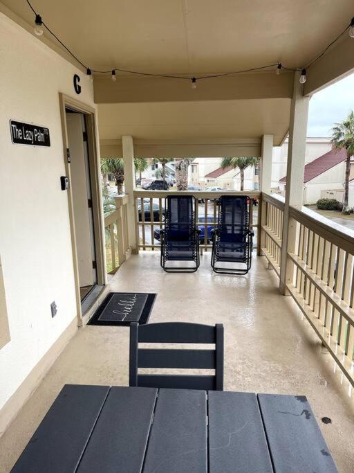 Lazy Palm 4 Pools Short Walk To Beach! Sleeps 5! Panama City Beach Zewnętrze zdjęcie
